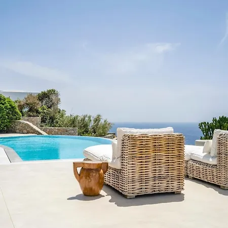 Miravo Mykonos *